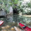 Canot à Barton Creek Cave, Mountain Pine Ridge, Cayo